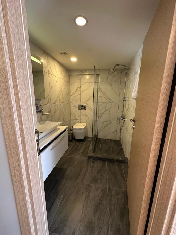 Budget Friendly Rooms Taksim Istanbul Exterior photo
