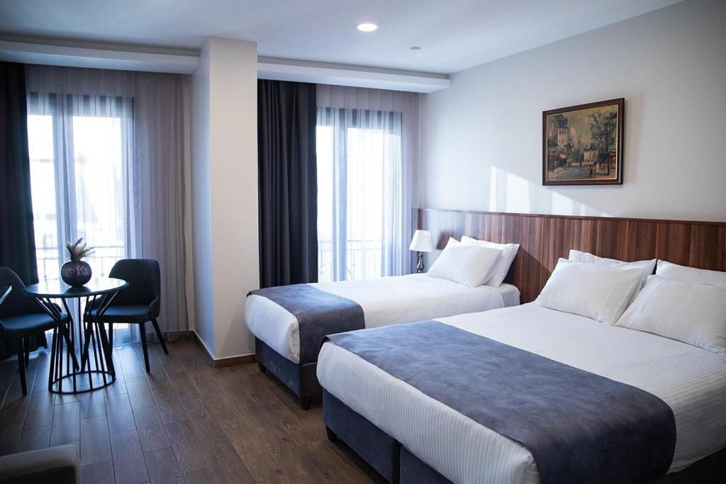 Budget Friendly Rooms Taksim Istanbul Exterior photo